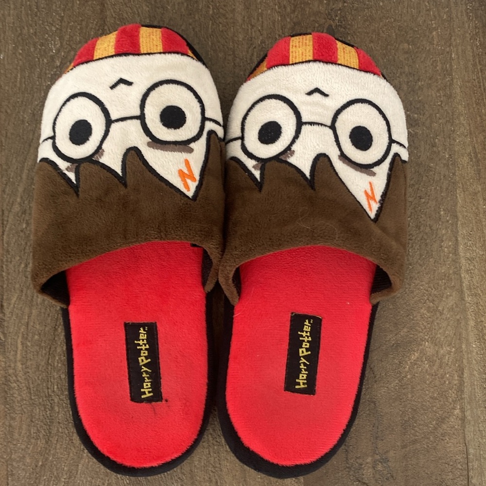Harry‎ Potter Slipers - Picture 4 of 8